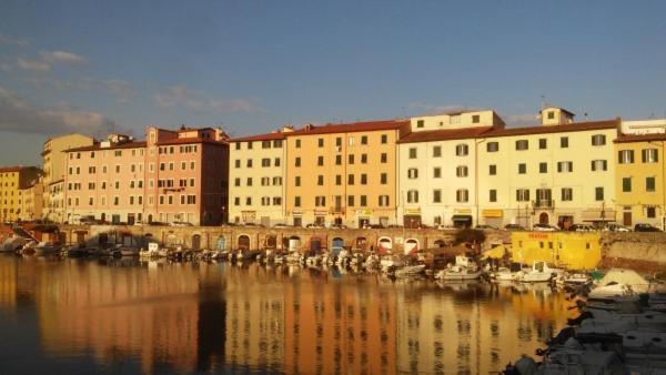 Apartamento La Piccola al Mare Livorno Exterior foto