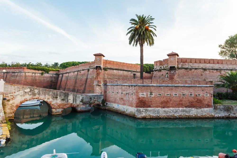 Apartamento La Piccola al Mare Livorno Exterior foto